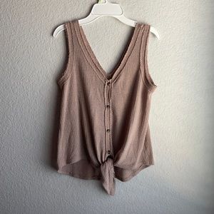 tied, buttoned tank top